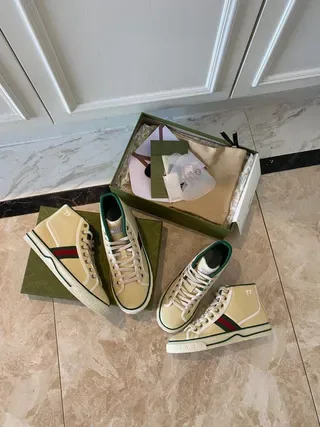 Gucci Screener Chaussures Lifestyle En Toile Cream Rayures Web Hautes 8