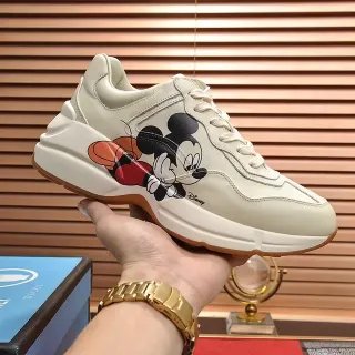 Gucci Screener Zapatillas Lifestyle Disney Mickey Mouse en crema