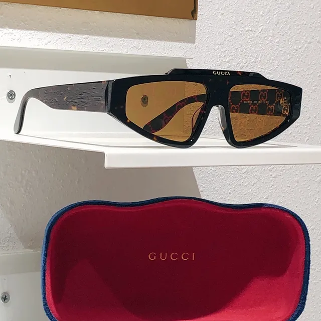 Gucci Screener Monogram Black Gradient Lens Sunglasses 7