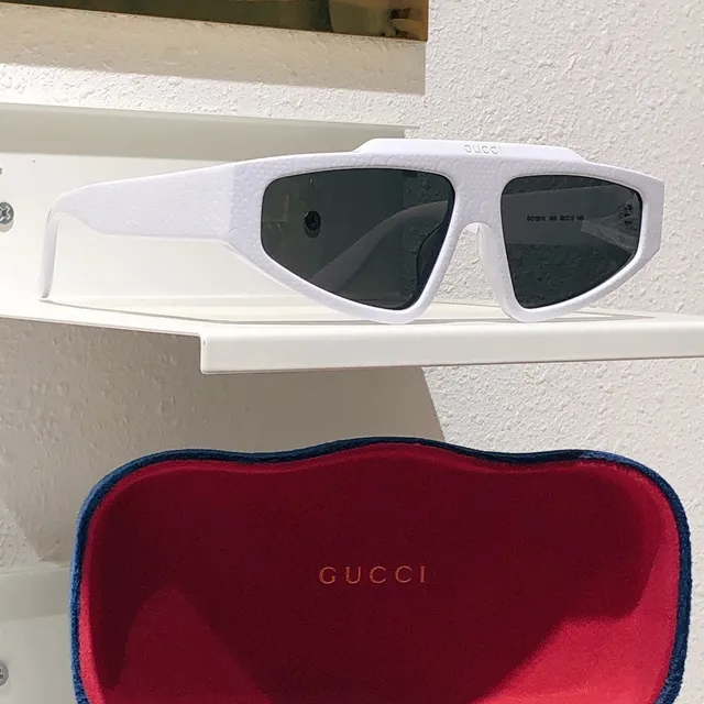Gucci Screener Monogram Black Gradient Lens Sunglasses 8