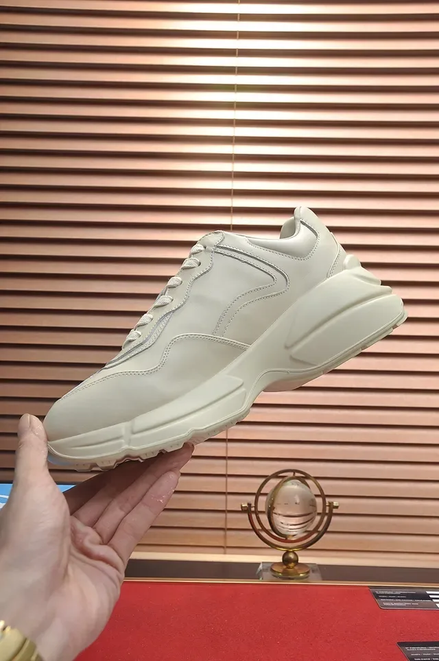 Zapatillas chunky Gucci Screener con impresión de logo Off-White 3