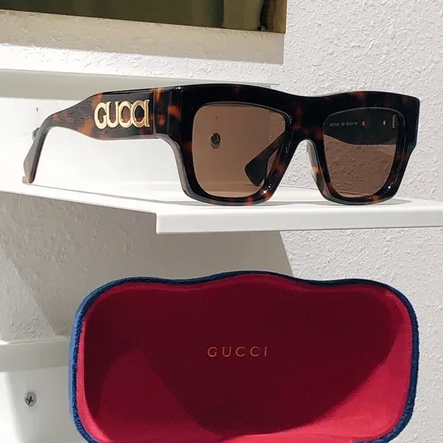 Gucci Screener Laranja Óculos de Sol Bold Retangular 9