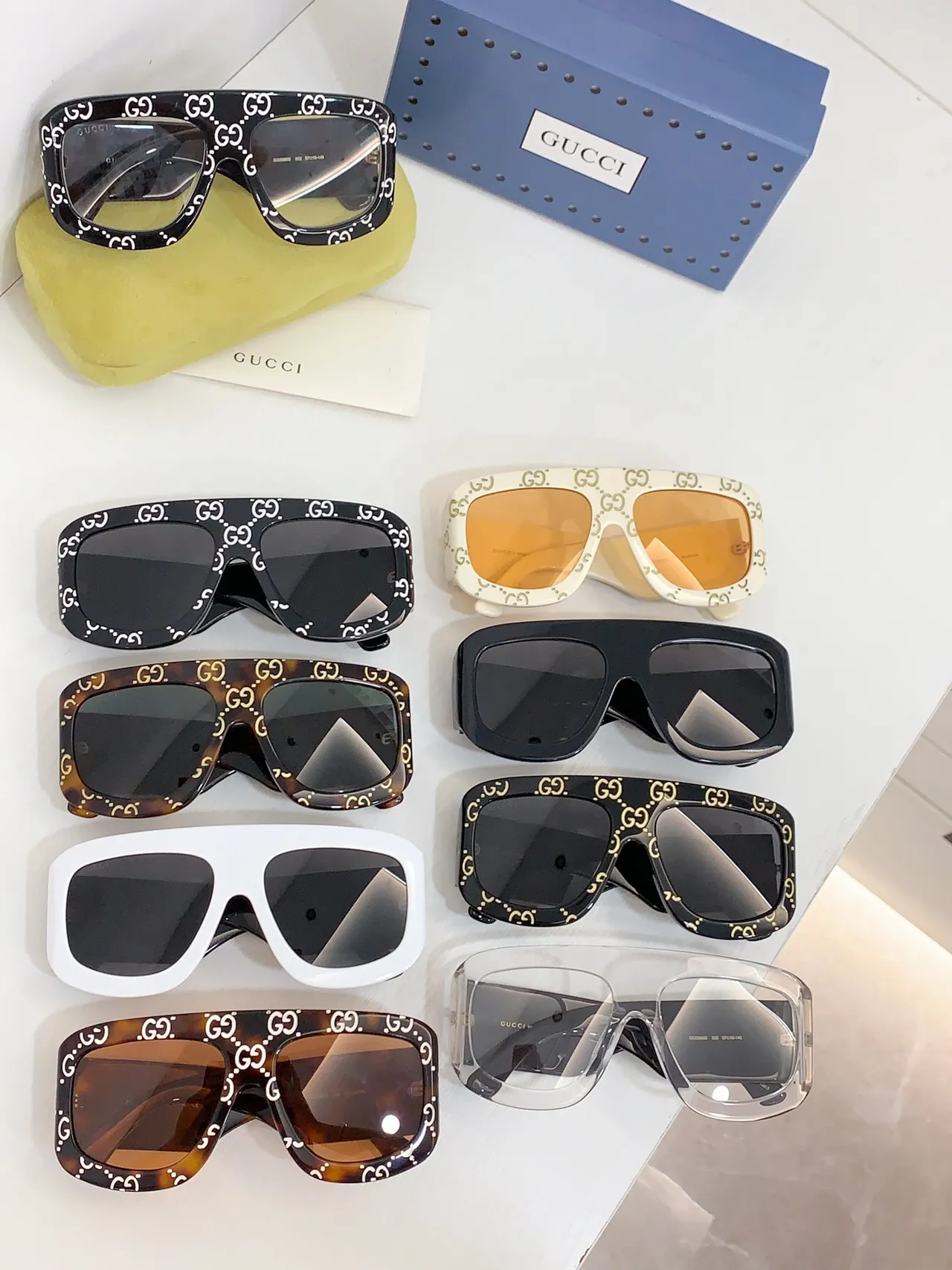 Gucci Screener Lunettes optiques en acétate transparentes Oversized 2