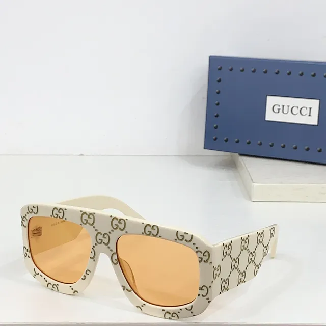Gucci Screener Lunettes optiques en acétate transparentes Oversized 3