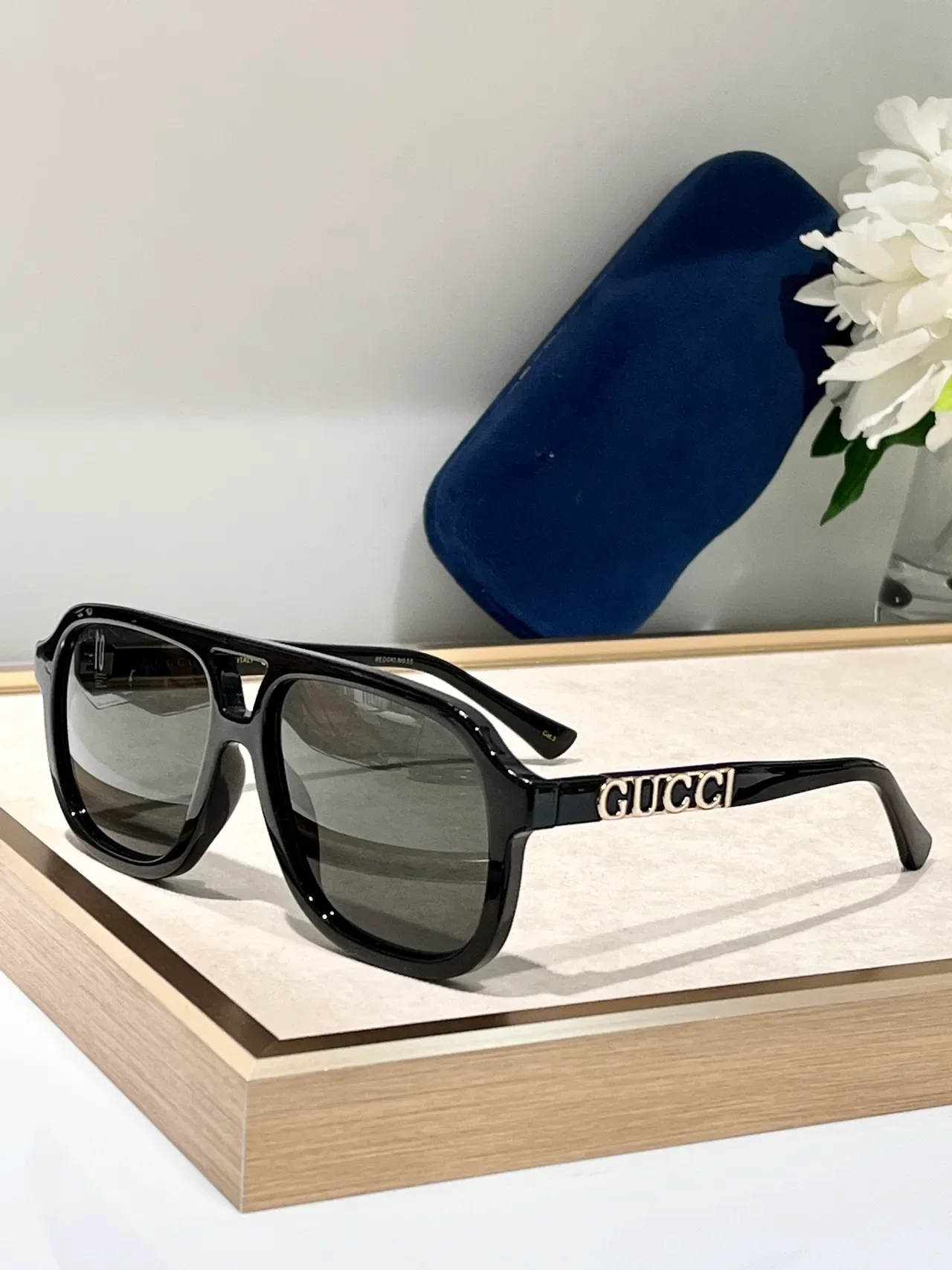 Gucci Screener Translucent Smoky Gray Logo-Temple Sunglasses 5