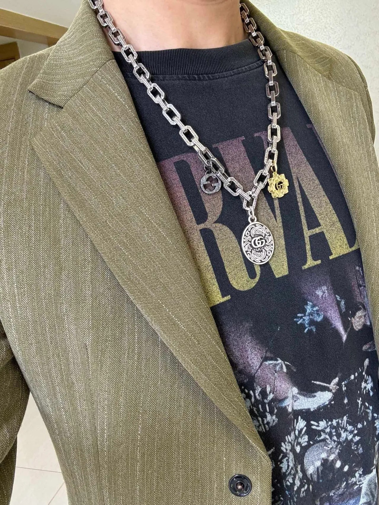 Gucci Silver Yellow Ornate Link Chain GG Logo Charms Necklace 7