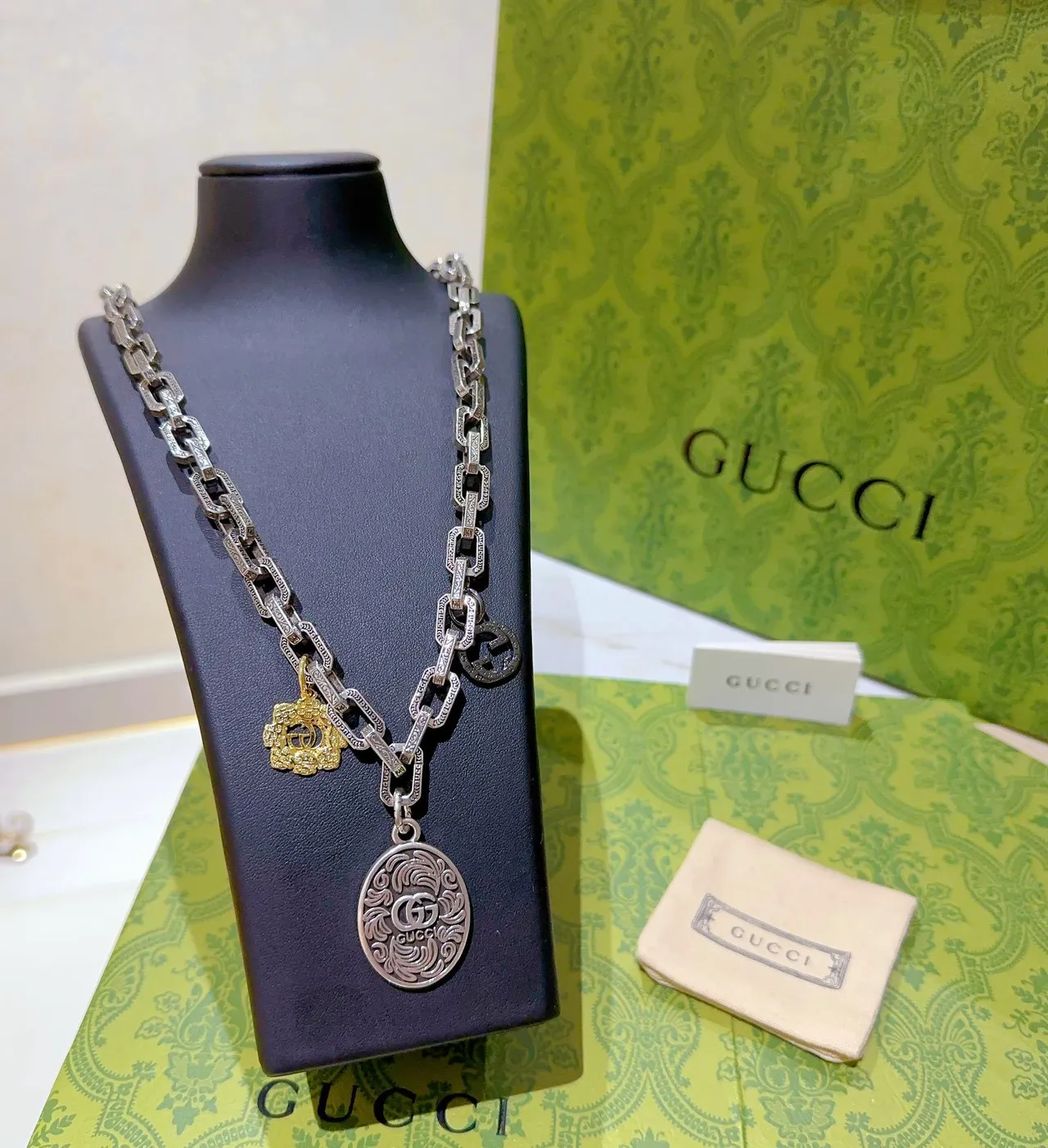 Gucci Silver Yellow Ornate Link Chain GG Logo Charms Necklace 8