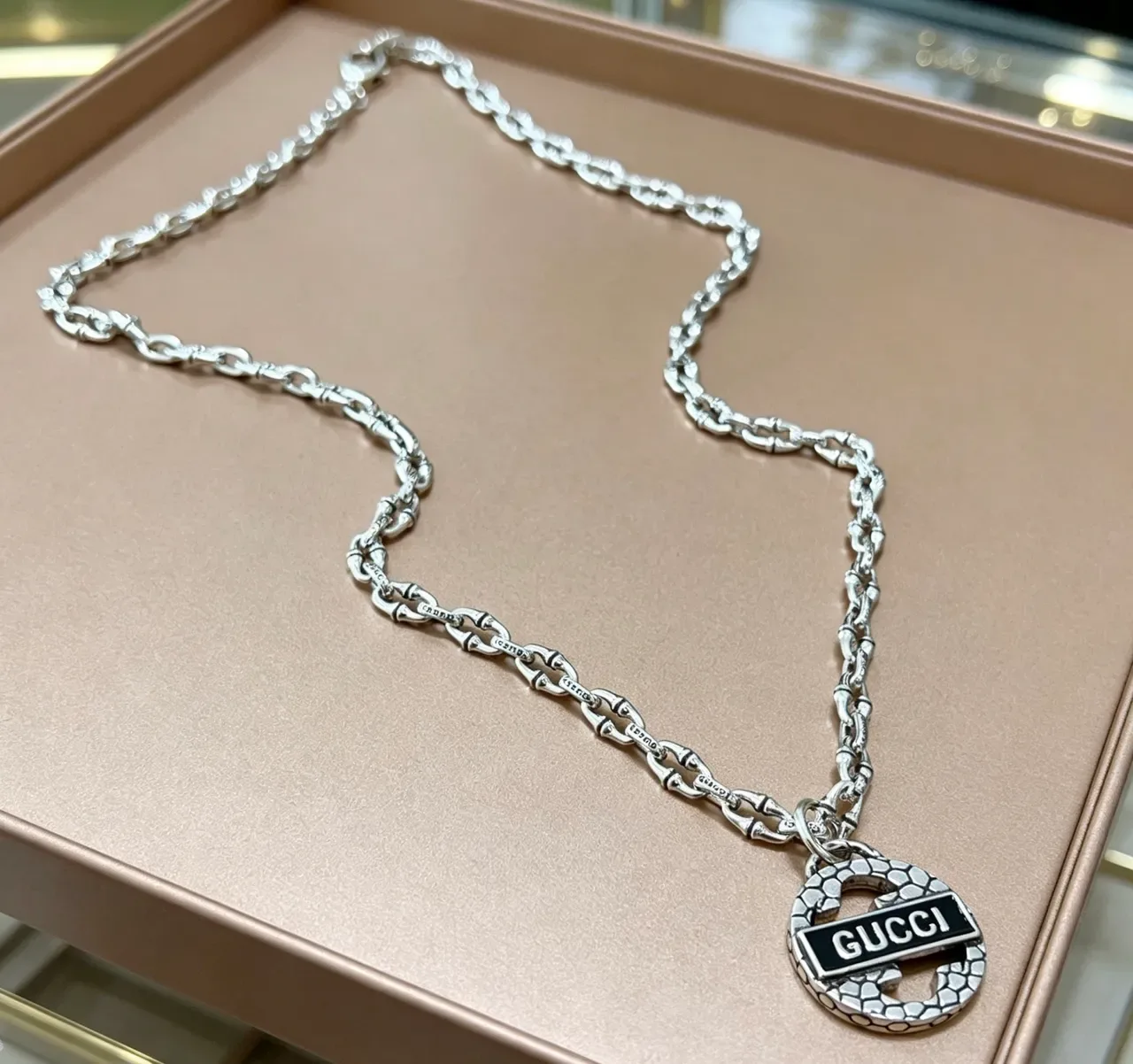 Gucci Snakeskin-Textured Interlocking G Pendant Necklace 6