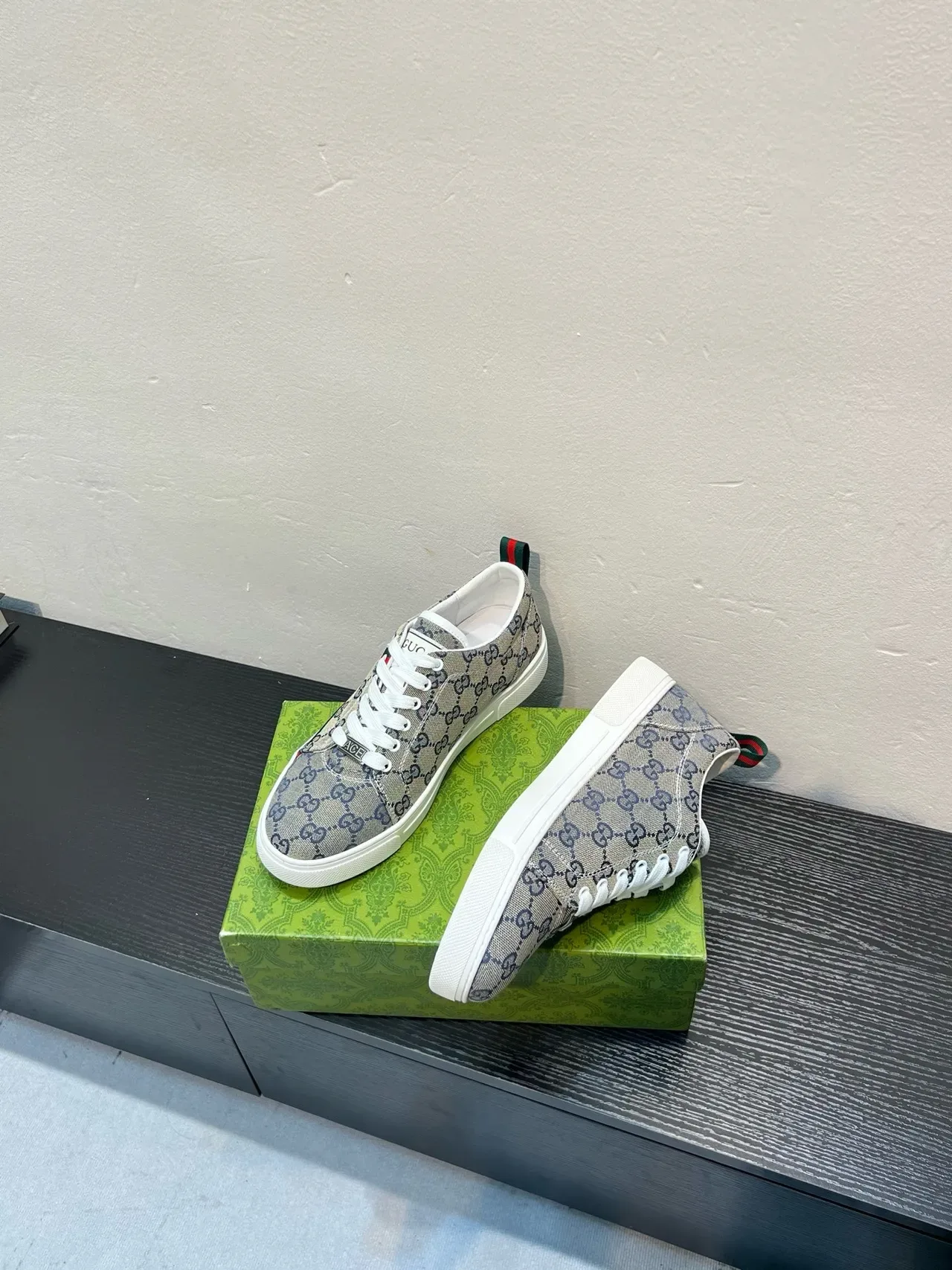 Gucci Tennis 1977 Beige GG Supreme Canvas Zapatillas Lifestyle 4