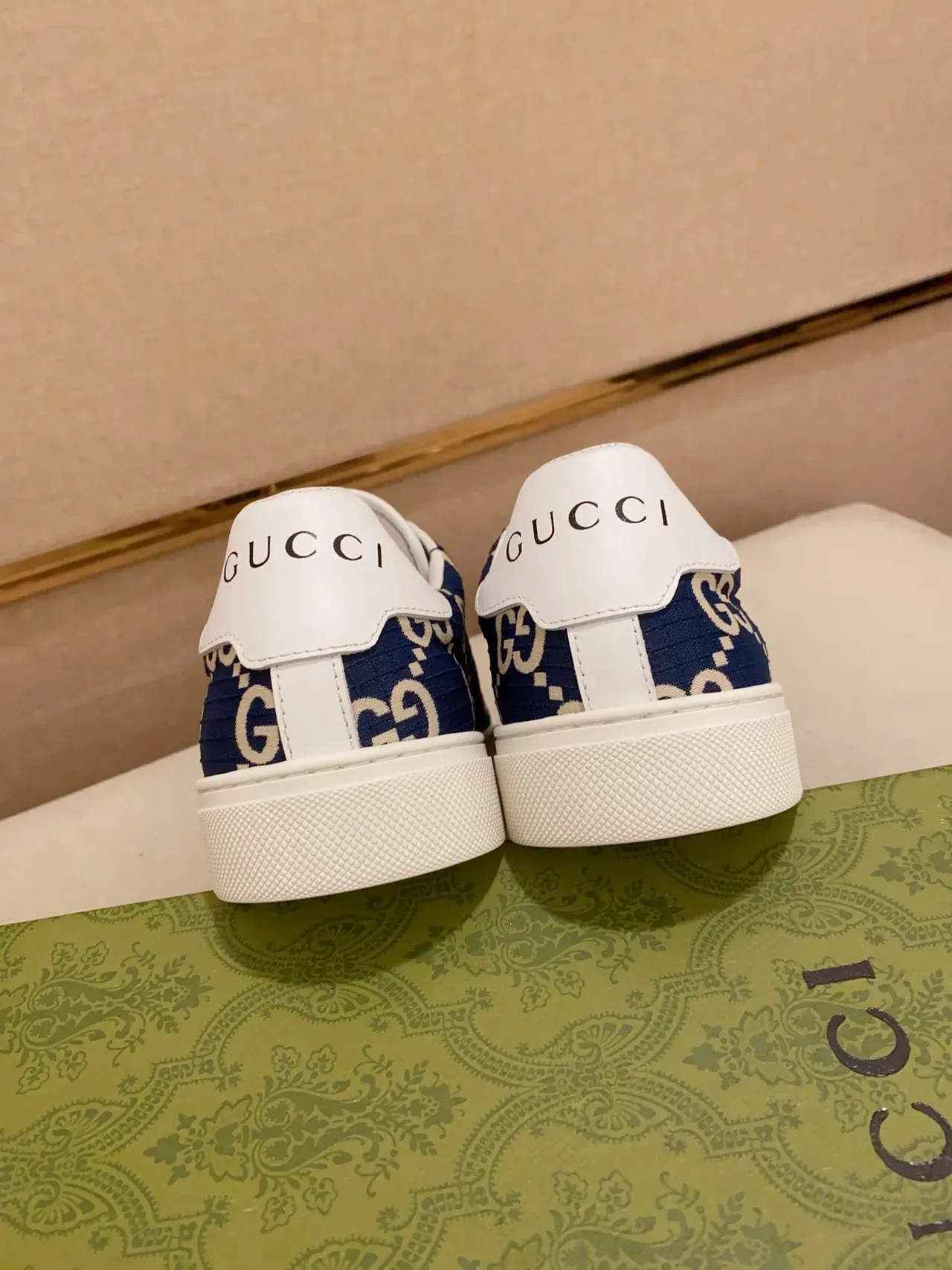 Gucci Tennis 1977 Navy GG Monogram Web Stripe Zapatillas Lifestyle 3