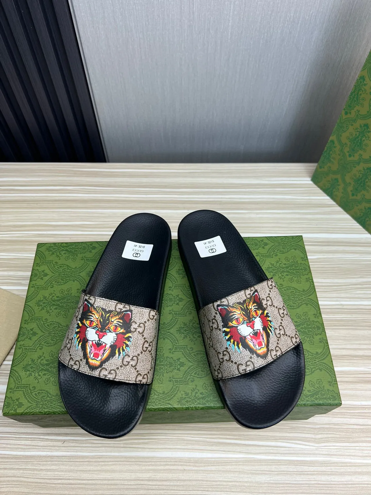 Gucci Tiger GG Canvas Slide Slipper 9