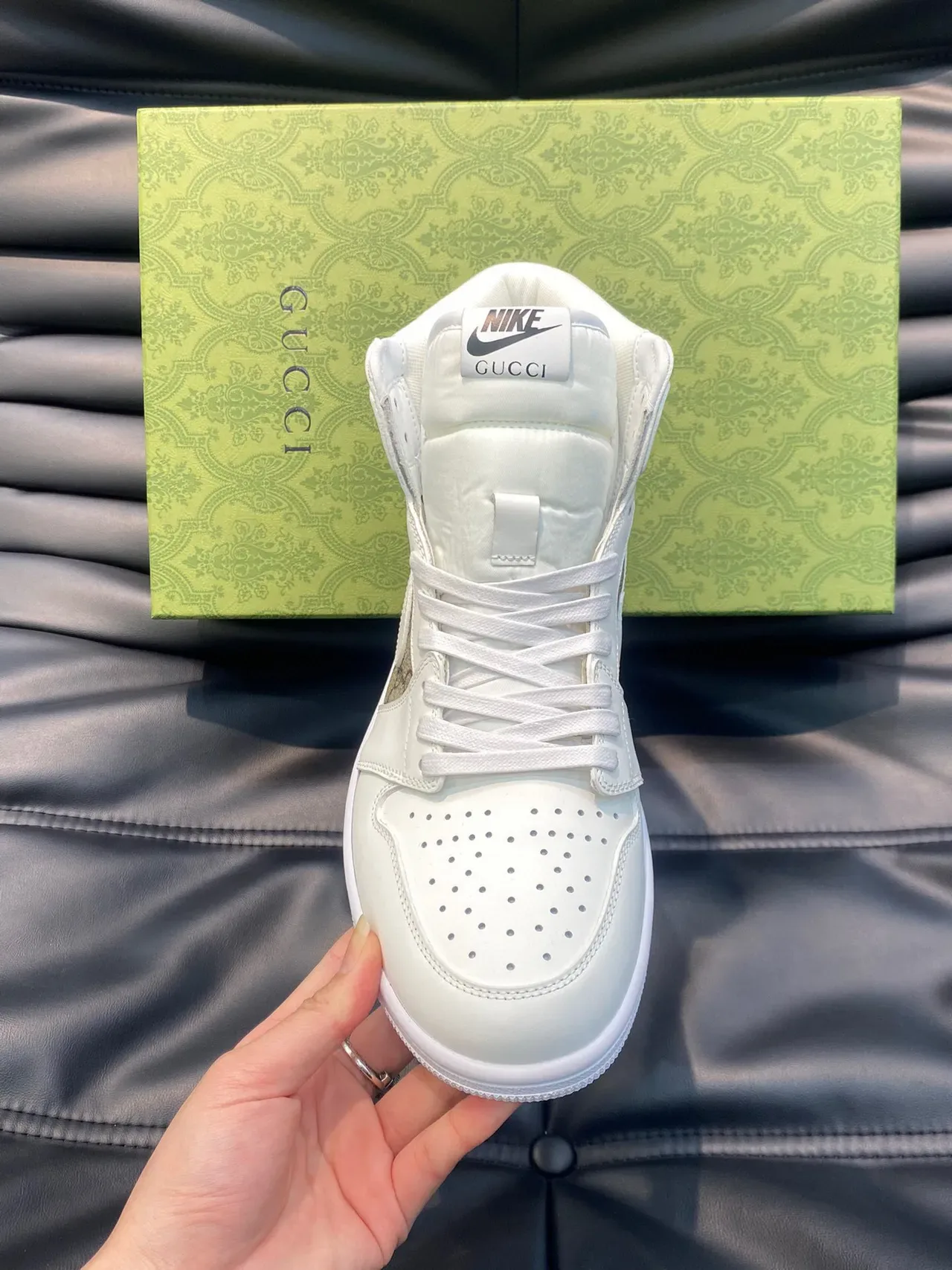 Gucci x Nike Air Jordan 1 Branco GG Monograma Lifestyle Sneakers 5