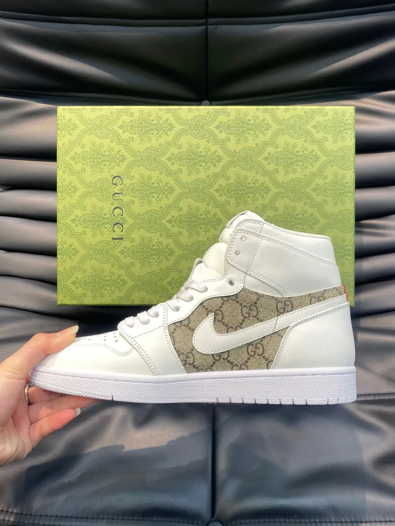 Gucci x Nike Air Jordan 1 Branco GG Monograma Lifestyle Sneakers 6