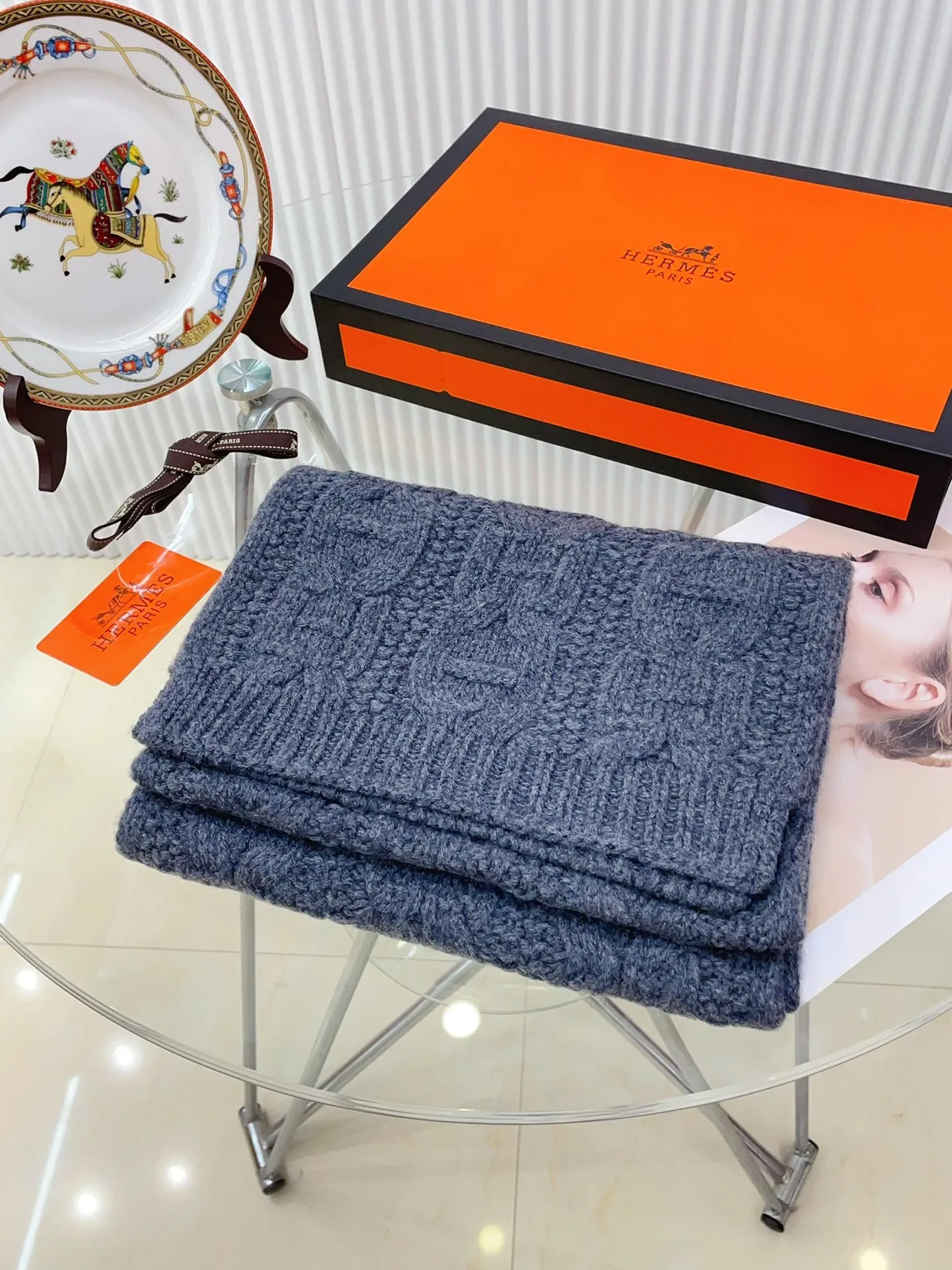 Hermès Écharpe de Cachemire Tricot canalé bleu épais texturé côtelé 6