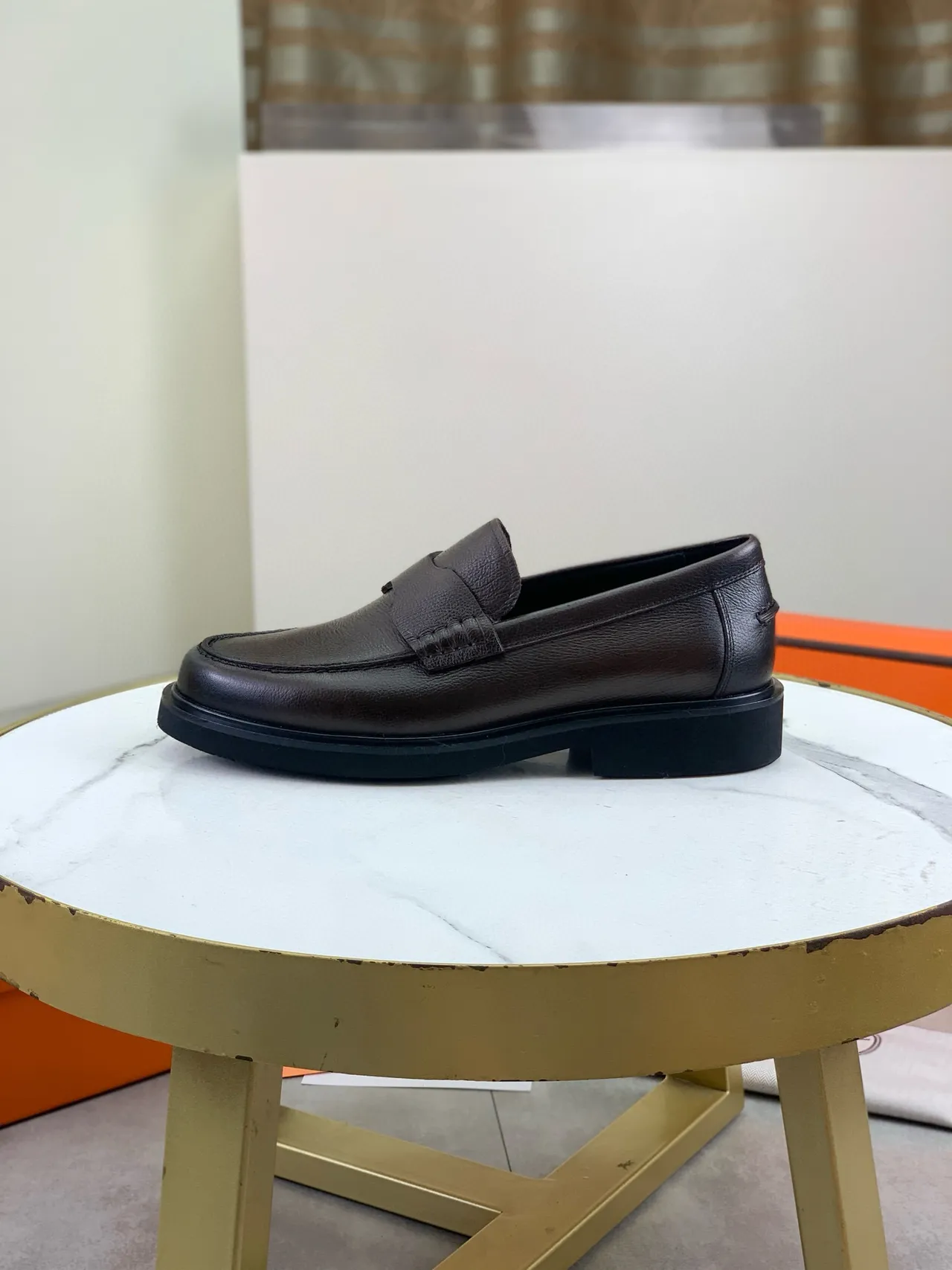 هيرميس بني أسود جلد مقعر Penny Strap لوفر 6