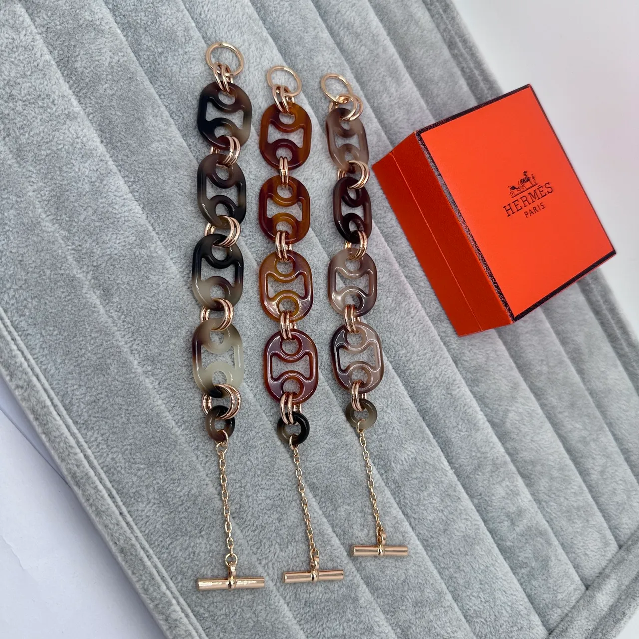 Hermès Brown Gold Resin Link Hardware Bracelet 6