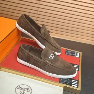 Hermès 棕白麂皮鞋面橡胶底乐福鞋