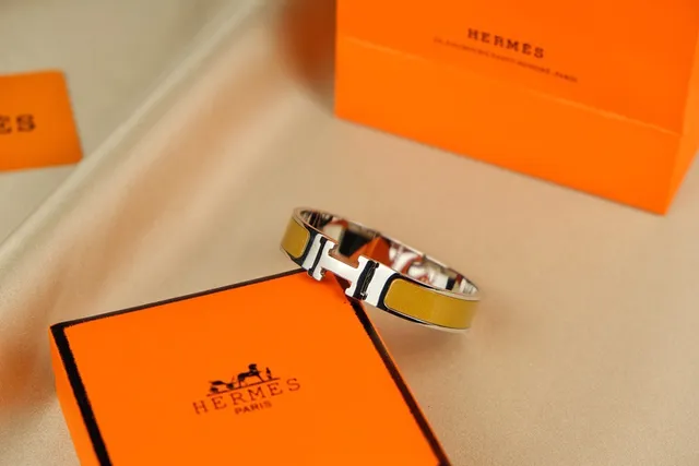 Hermès Clic H 薰衣草搪瓷银调金属手链 5