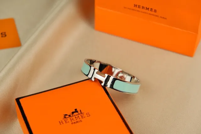 Hermès Clic H 薰衣草搪瓷银调金属手链 6