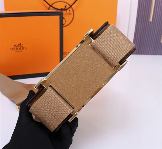 Hermès Constance কালো পেবল্ড লেদার মেসেঞ্জার ব্যাগ 23