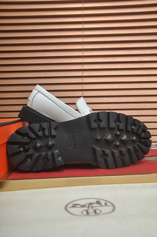 Hermès H-Buckle Loafer أبيض أسود جلد مقشر حذاء لوفر مع حزام 3