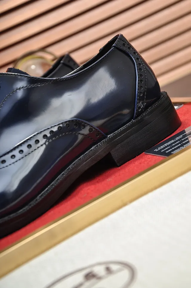 Hermès Navy Black Cap-Toe Full-Brogue Oxford Shoes 3