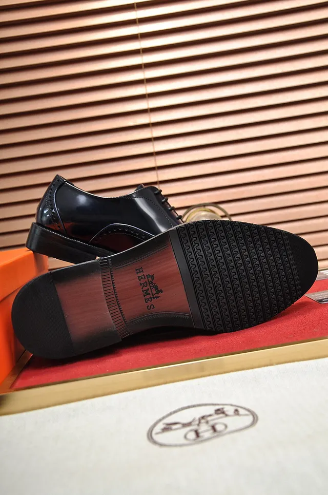 Hermès Navy Black Cap-Toe Full-Brogue Oxford Shoes 4