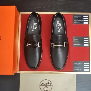 Hermès Oran काला चमड़ा हॉर्सबिट लोफर्स