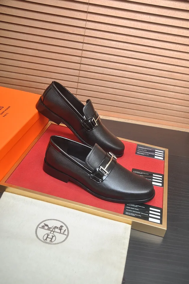 Hermès Oran Black Leather Horsebit Loafers 6