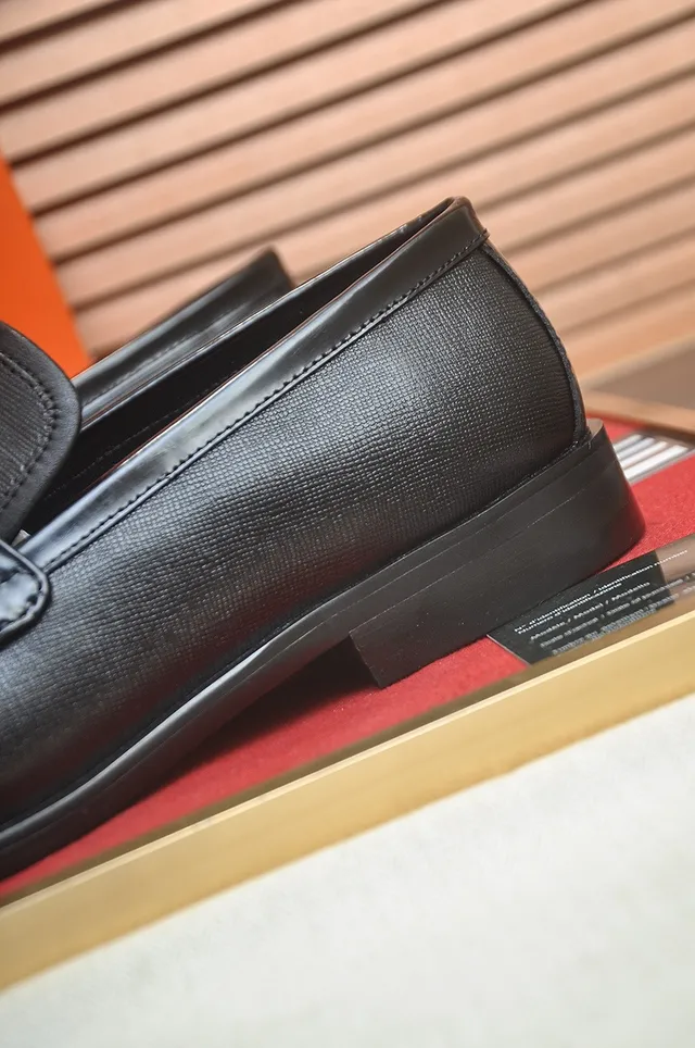 Hermès Oran Black Leather Horsebit Loafers 9