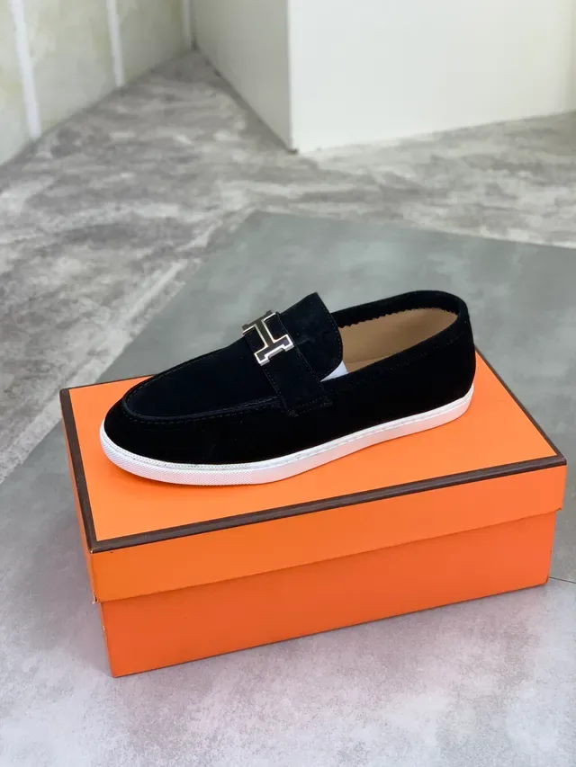 Hermès Oran H-Buckle Loafer Noir daim 4