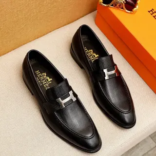 Hermès Oran 黑色压纹皮革 H-Buckle 乐福鞋