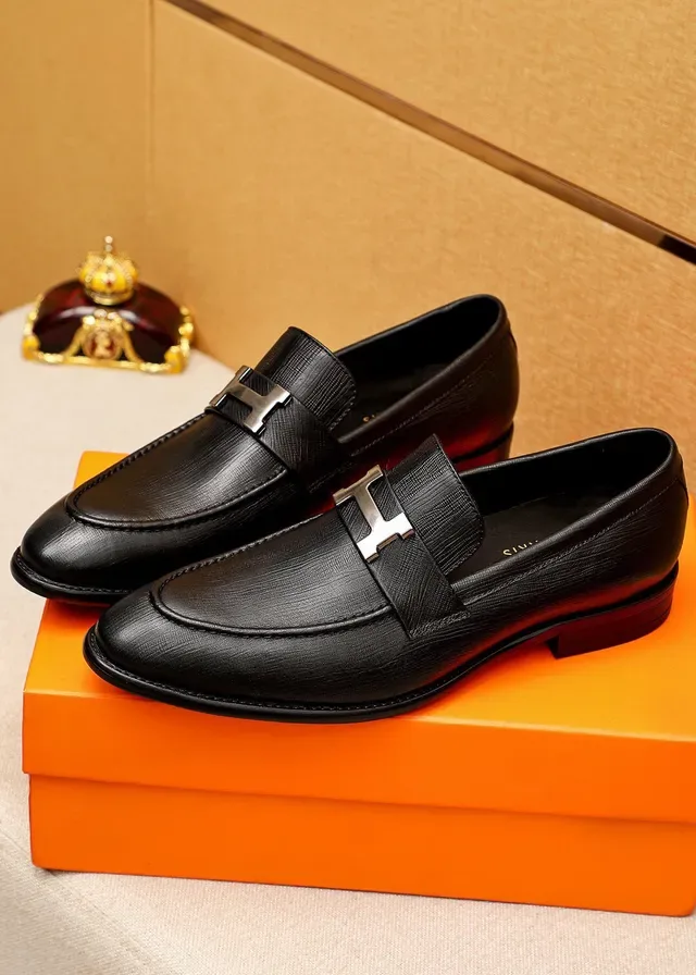 Hermès Oran Black Textured Leather H-Buckle Loafers 2