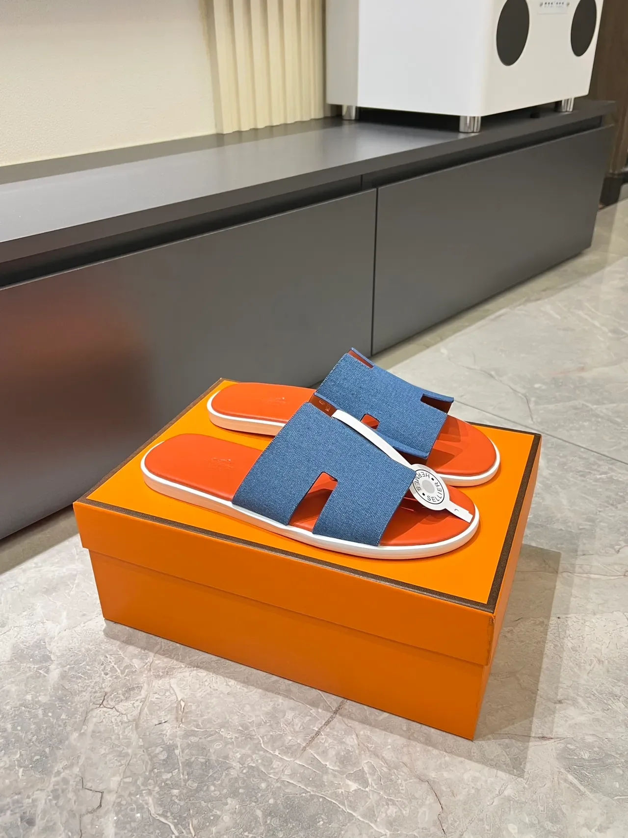 Sandálias Hermès Oran Denim H-Strap 11