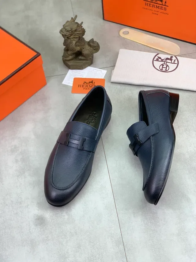 Hermès Oran Bleu Marine Cuir Pebbled H-Buckle Mocassins 5