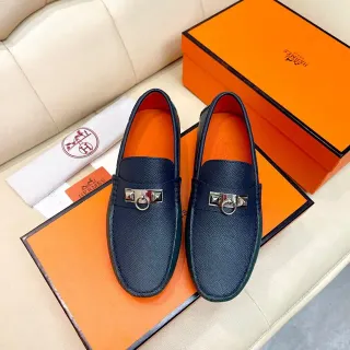 Hermès Oran Navy Orange 纹理皮革 H-Buckle 硬件 乐福鞋