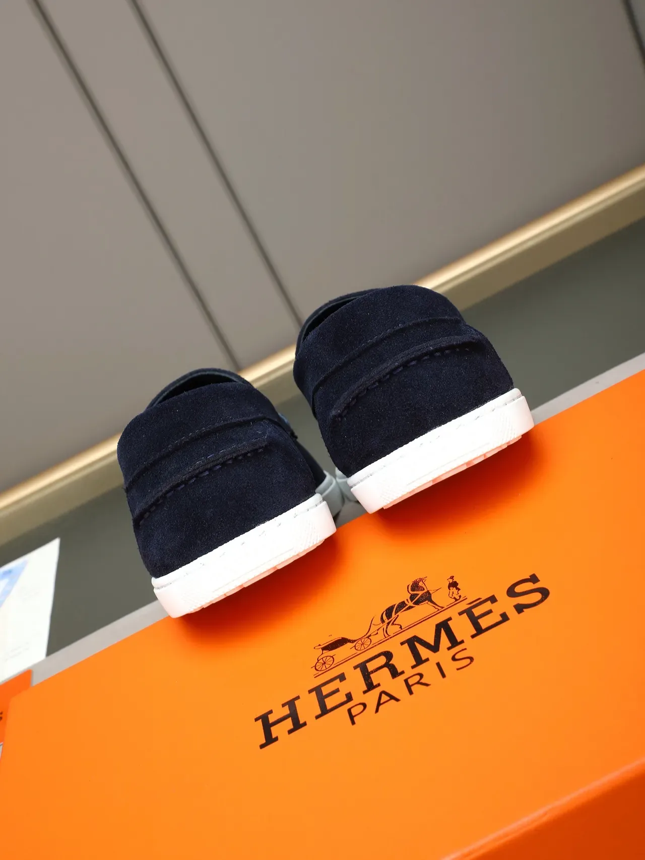 Hermès Oran Loafer daim navy boucle H 3