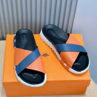 Hermès Oran Slide नारंगी, नीली, काली, सफेद चप्पल