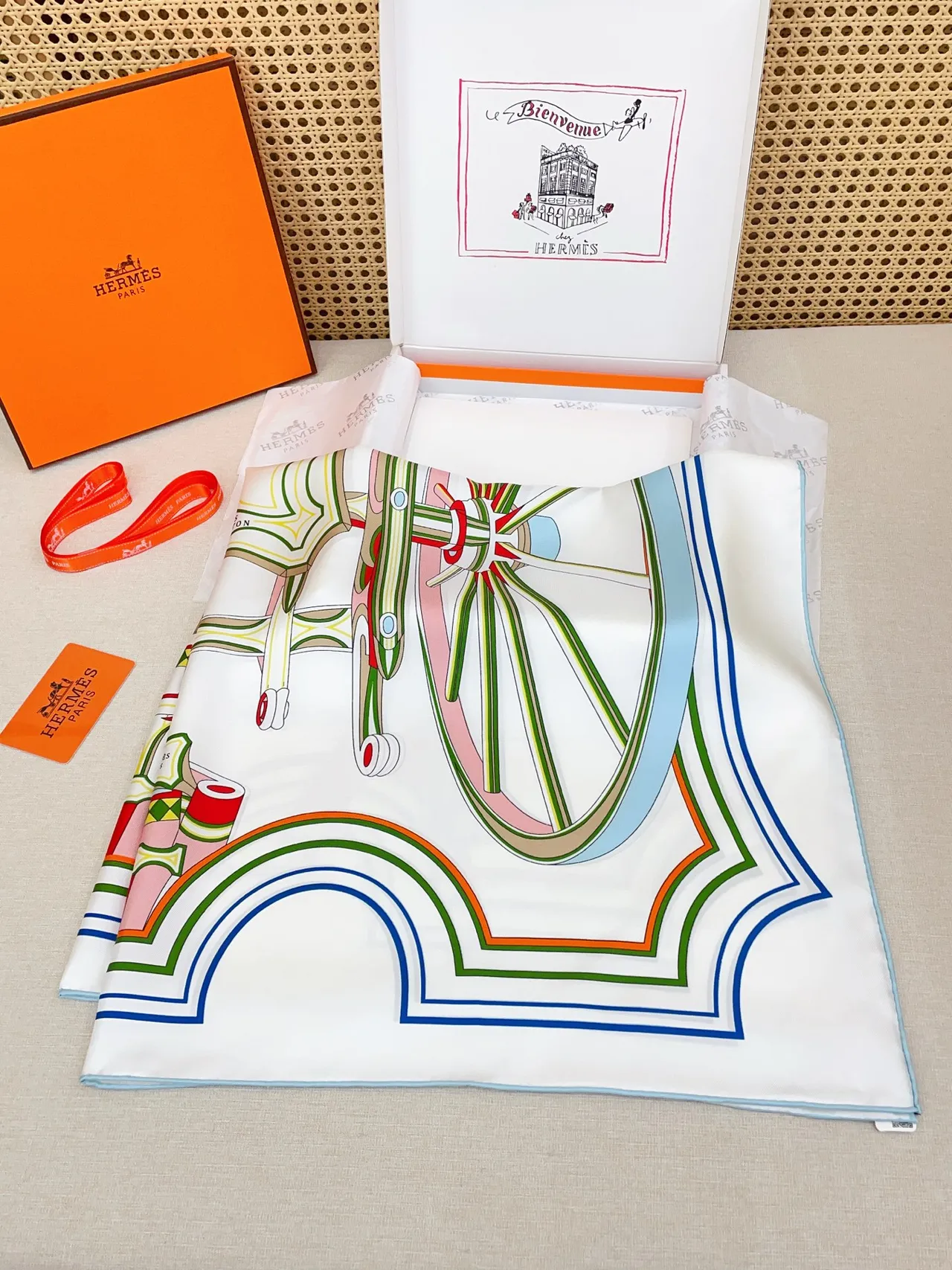 Hermès Phaeton’s Wheel 90cm Lenço de seda 8