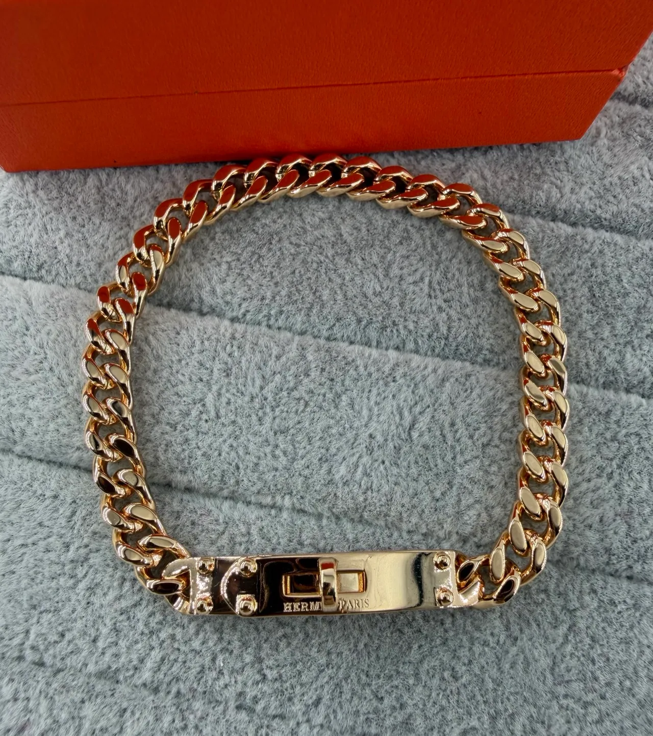Hermès Silver Heavy Curb-Link Chain Polished Metal Bracelet 5