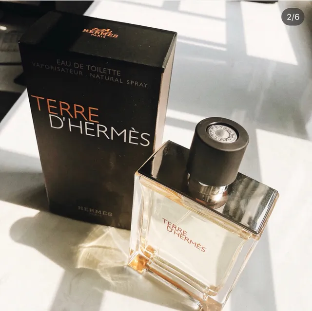 Hermès Terre Transparent Brown Square-Cut Glass Bottle Amber Liquid Perfume 7