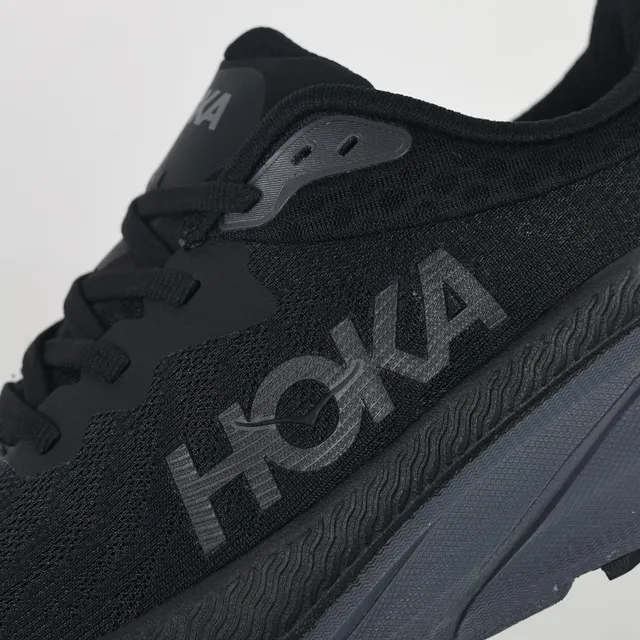 Hoka काला भूरा निट अपर टोनल मोनोक्रोम रनिंग जूते 6