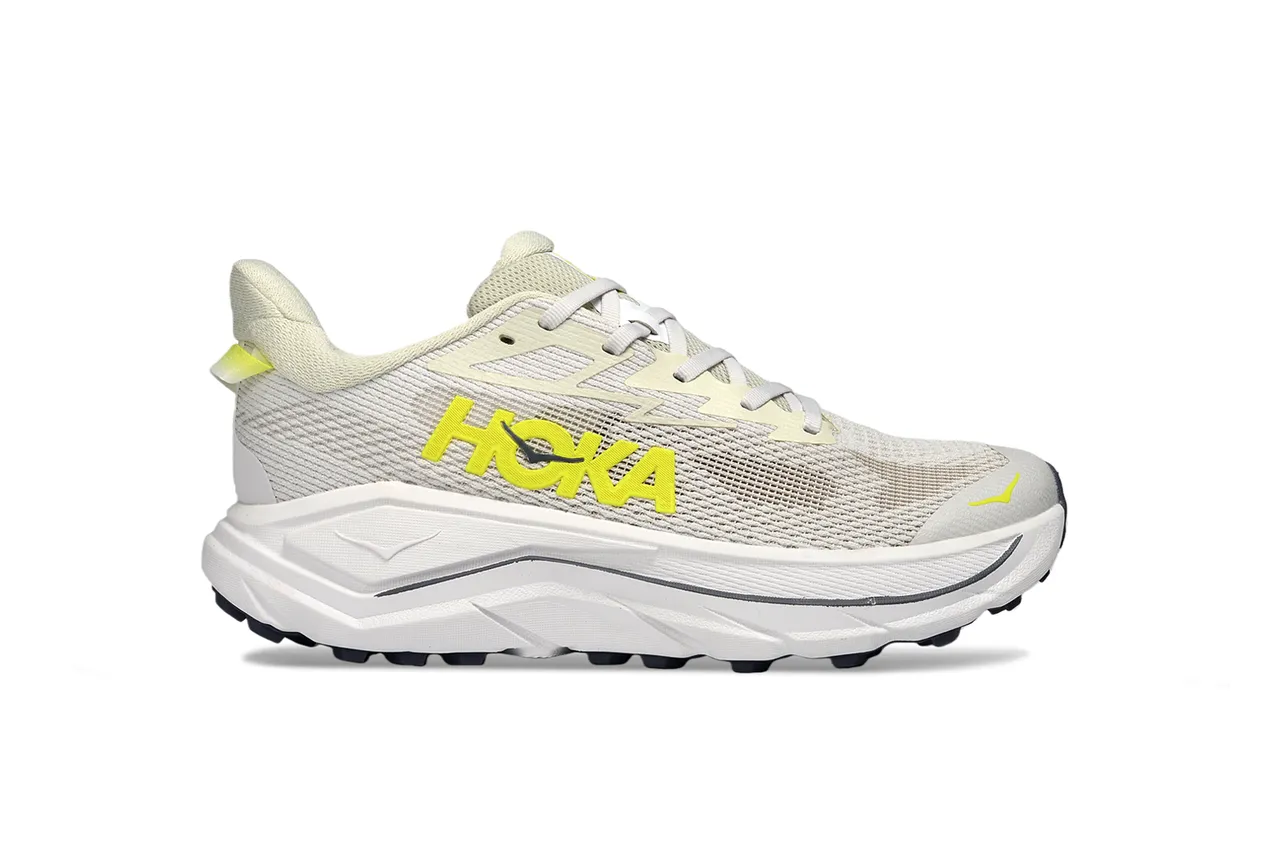 Hoka Clifton White Yellow Engineered Mesh Upper Thick Sculpted Midsole Running Shoes 2