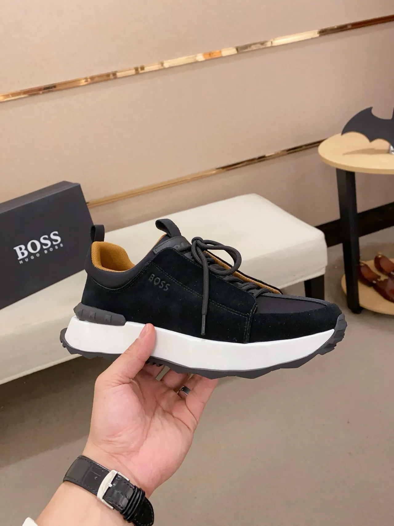 Hugo Boss Sneakers noir blanc daim upper oversized plateforme chunky sneakers 3