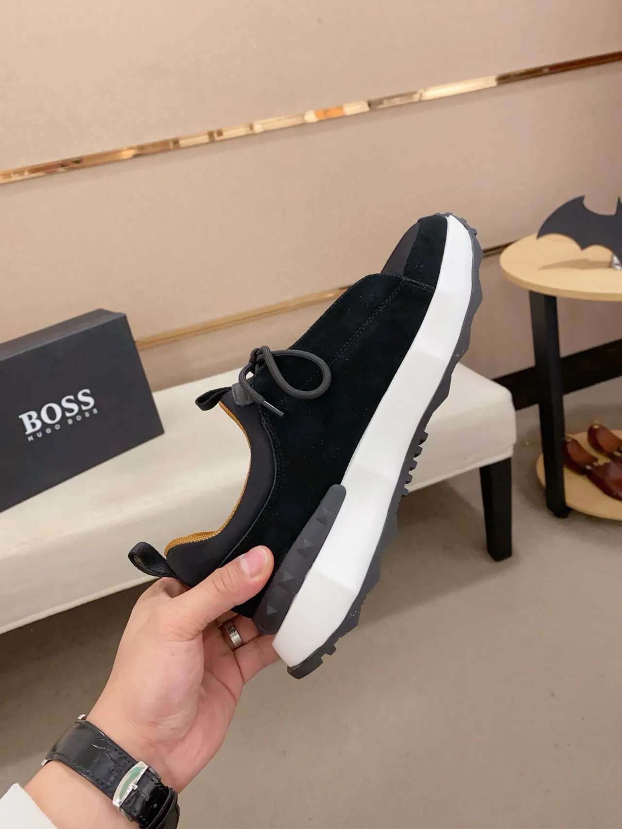 Hugo Boss Sneakers noir blanc daim upper oversized plateforme chunky sneakers 5
