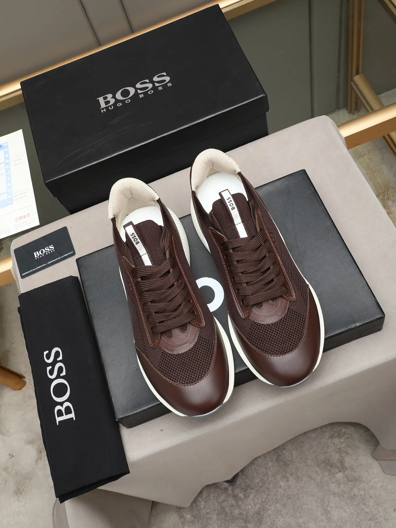 Hugo Boss Sneakers Lifestyle en Tricot et Cuir Marron 2