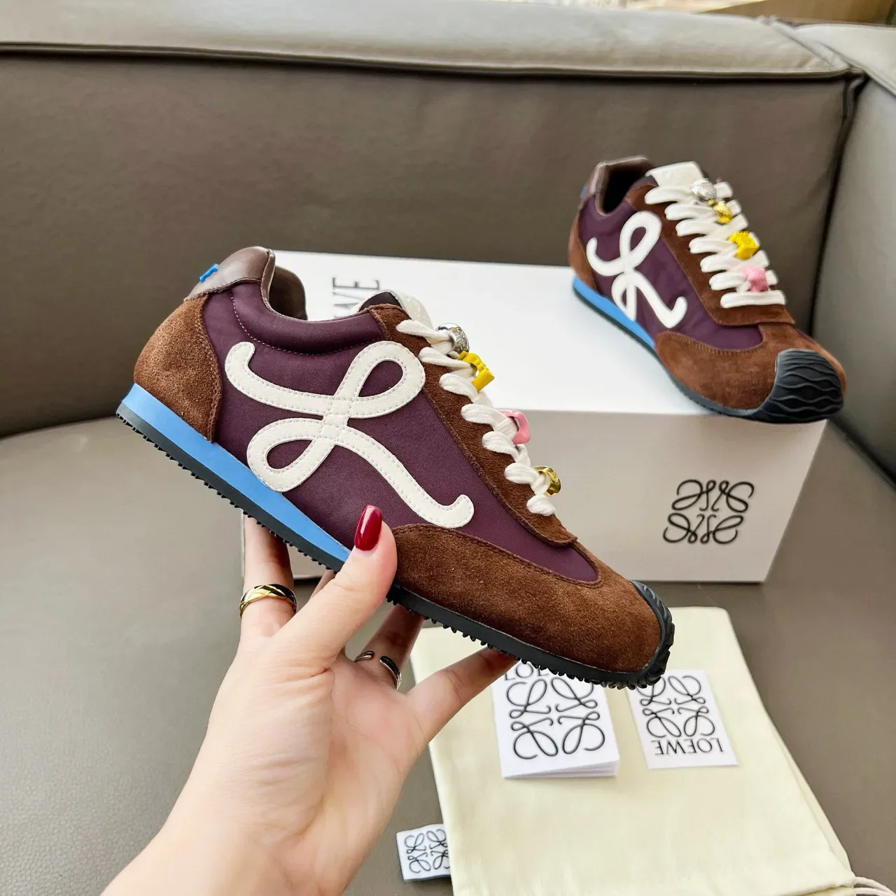 Loewe Flow Runner Brown Purple White 生活方式运动鞋 5