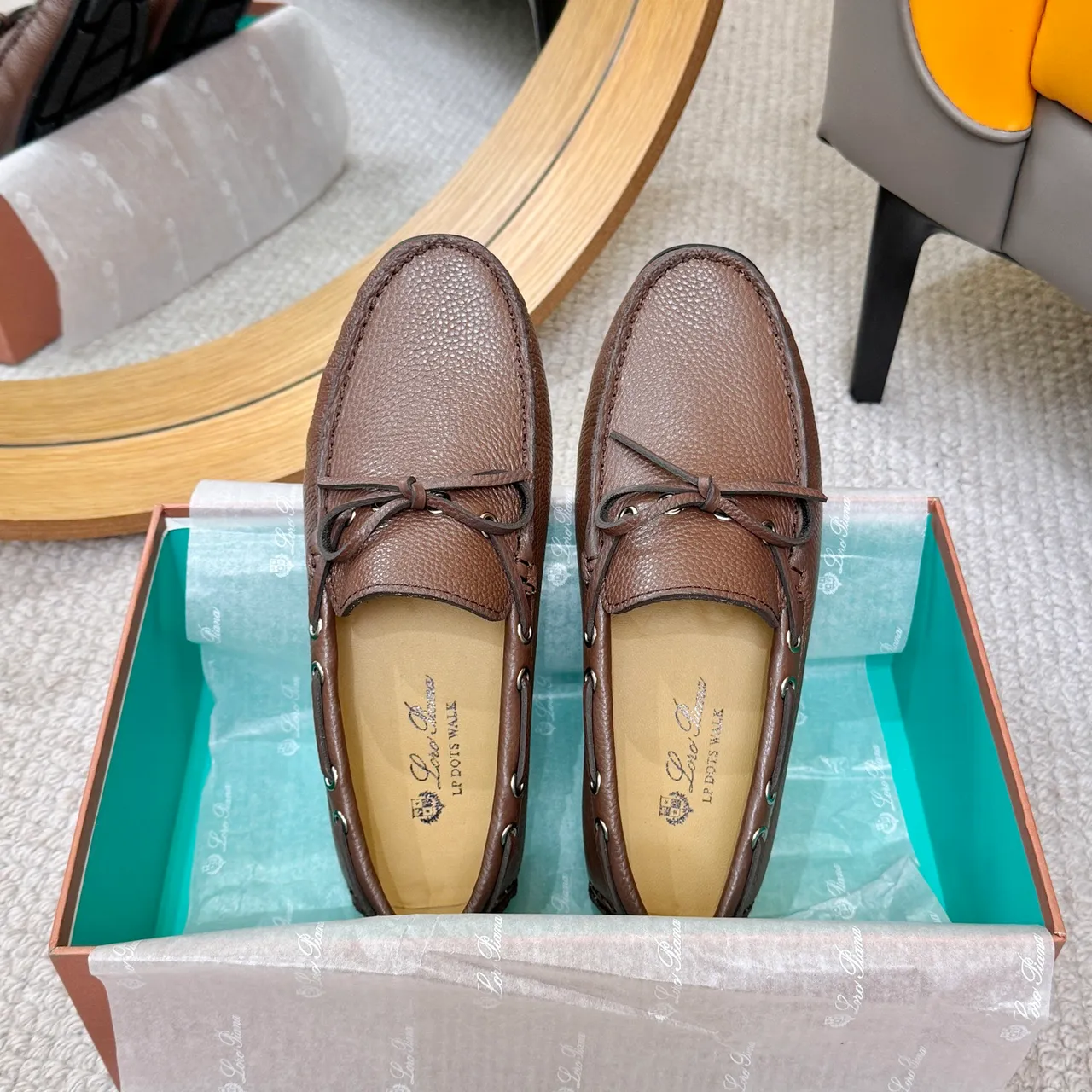 لويفي LP Dots Walk حذاء مكاسين بني جلد مقشر 3
