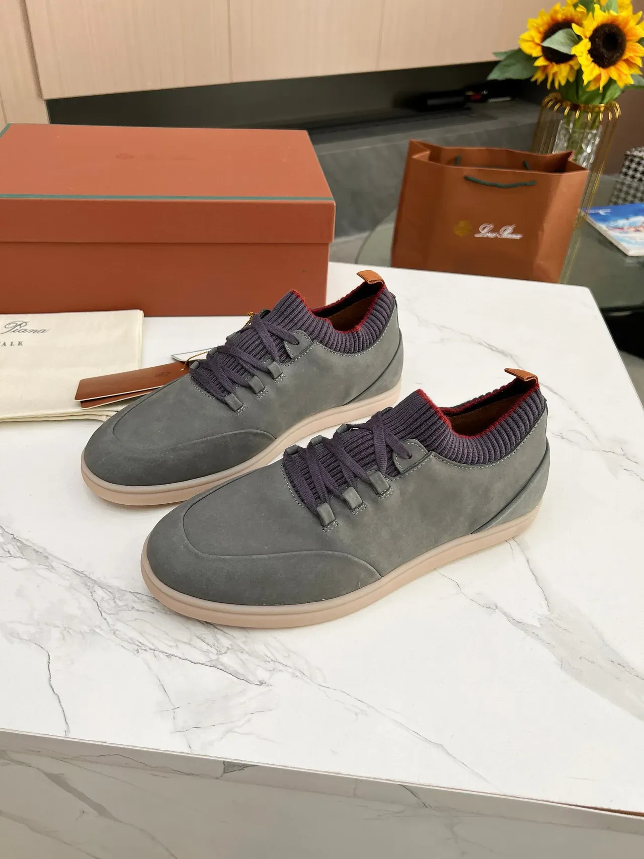 Loro Piana حذاء رياضي أسلوب حياة من السويد الرمادي بياقة تريكو 5