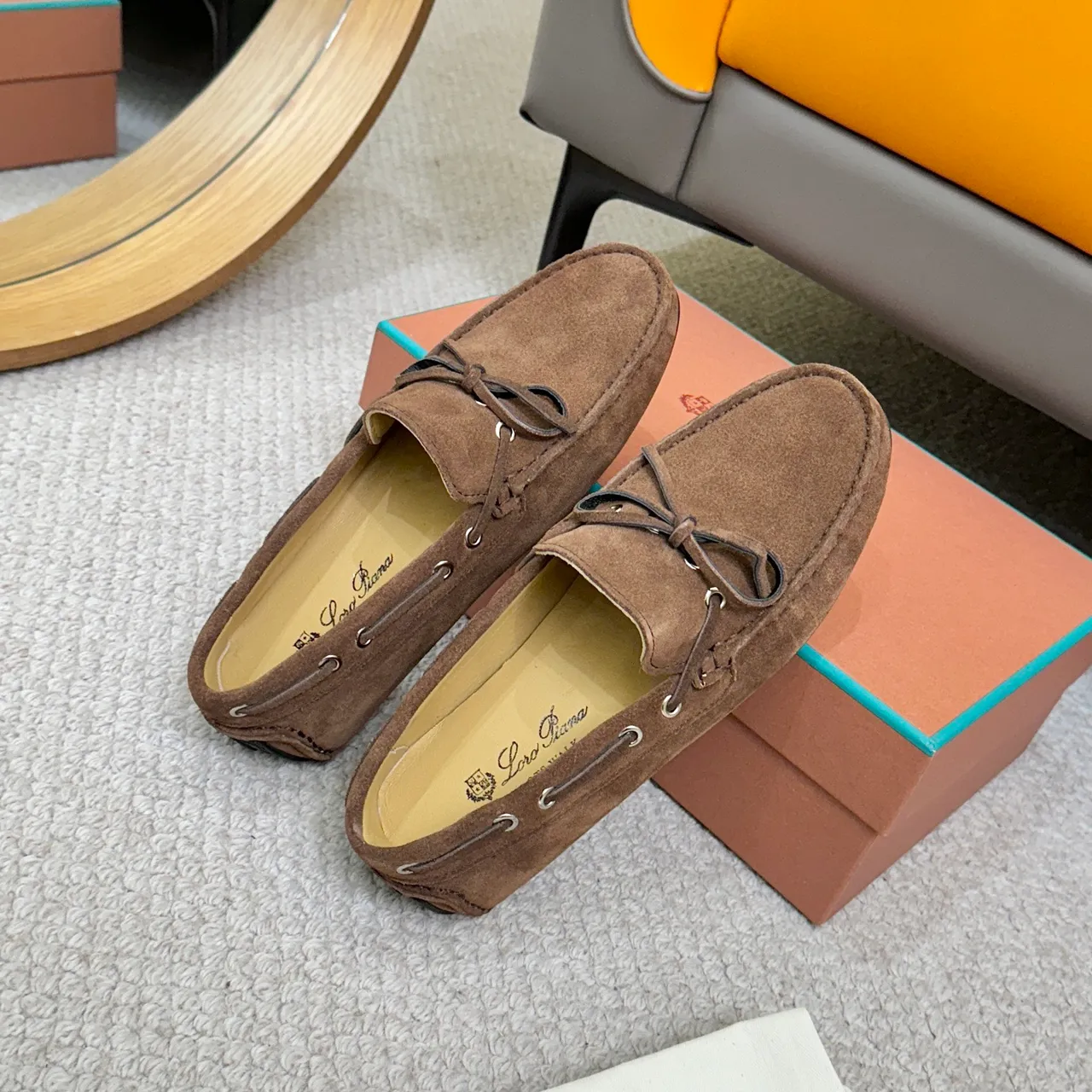 Loro Piana LP Dots Walk mocassins en daim marron 8